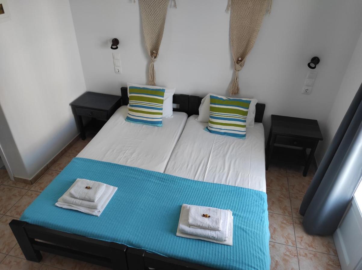 Isalos Paros Náoussa Extérieur photo